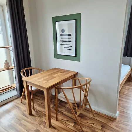 Apartament 2-zimmer 4 - Am Schloss *